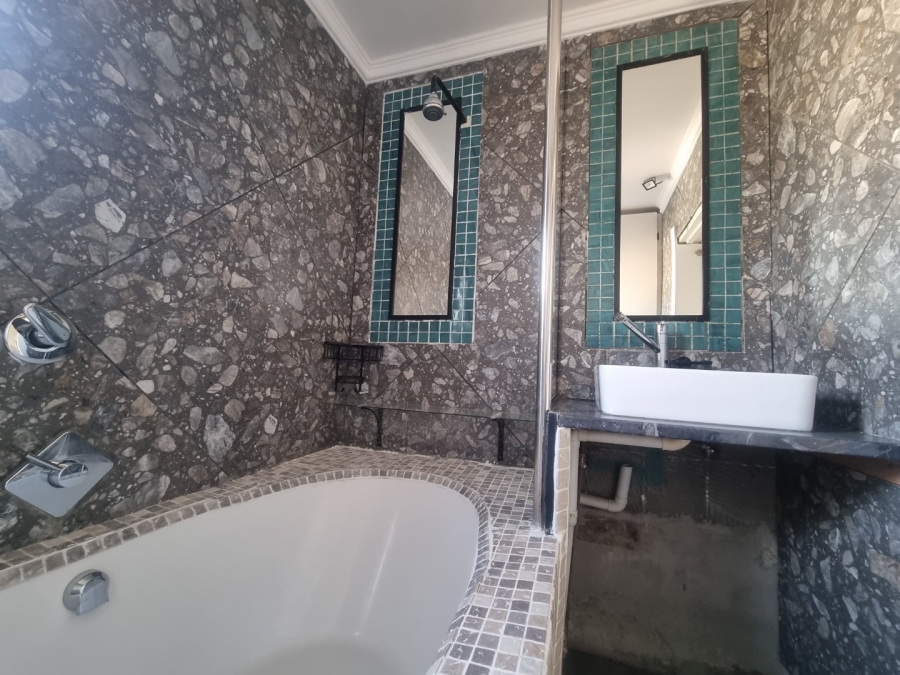 2 Bedroom Property for Sale in Parklands Western Cape